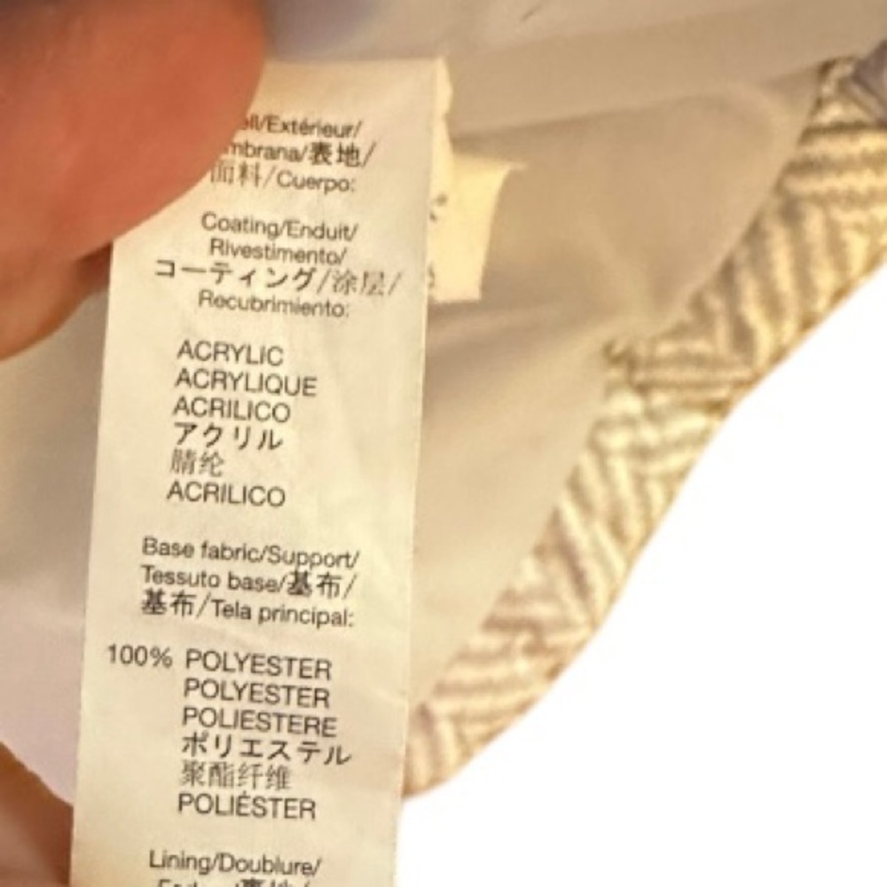 Gap Puffer Vest - Picture 5 of 5